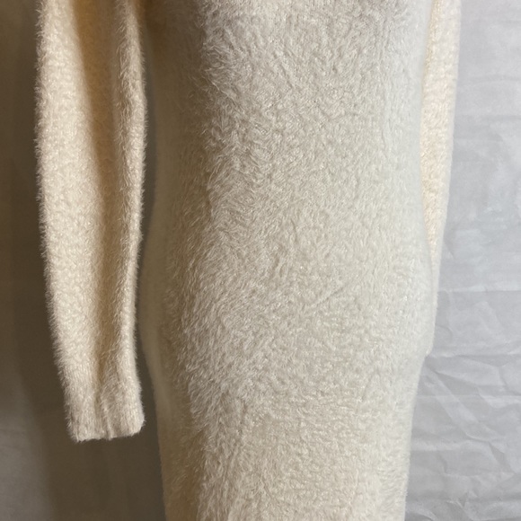 Banana Republic Sweater eyelash cowl neck bodycon creamy white XS - Picture 3 of 9